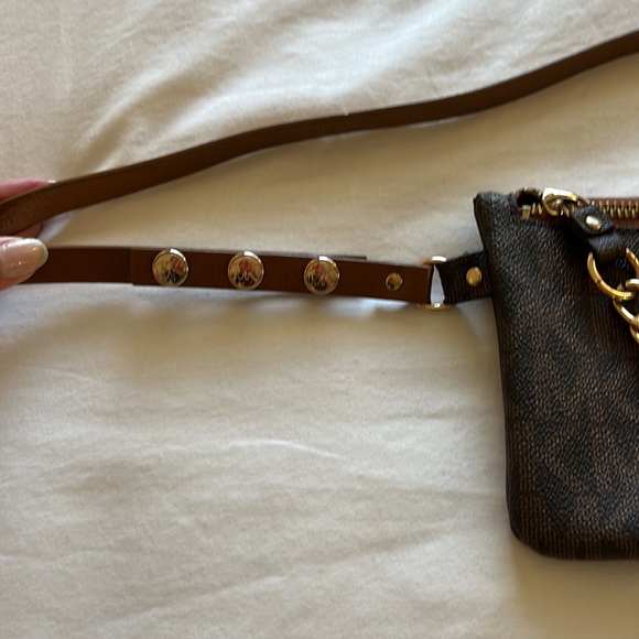 Michael Kors Brown and gold small bum belt bag - Picture 5 of 7